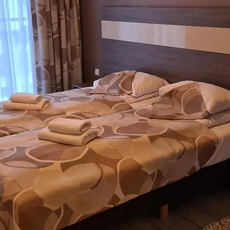 Apartament Czarna Gora T22 Apartment Sienna (Klodzko)